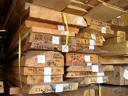 半製品の在庫置き場