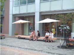 �P������