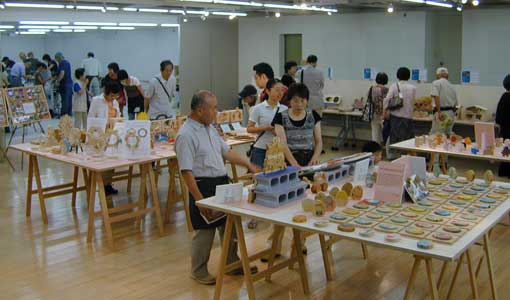 �g�ݖ؃t�F�X�e�B�o��